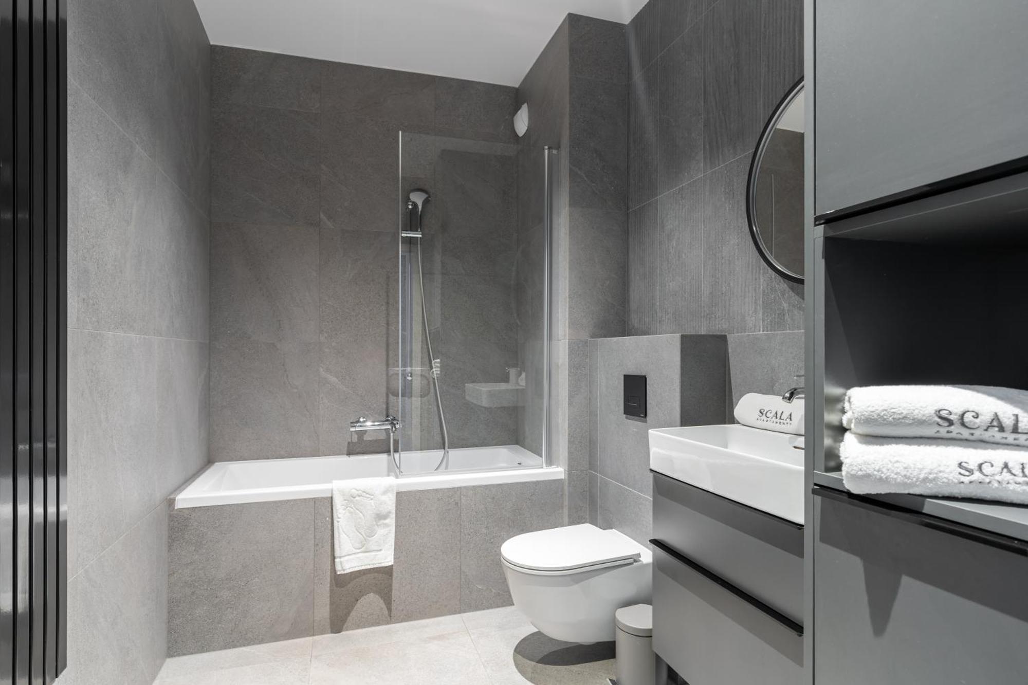 Scala 60C City Center Apartments With Parking By Lion Apartments Гданьск Экстерьер фото
